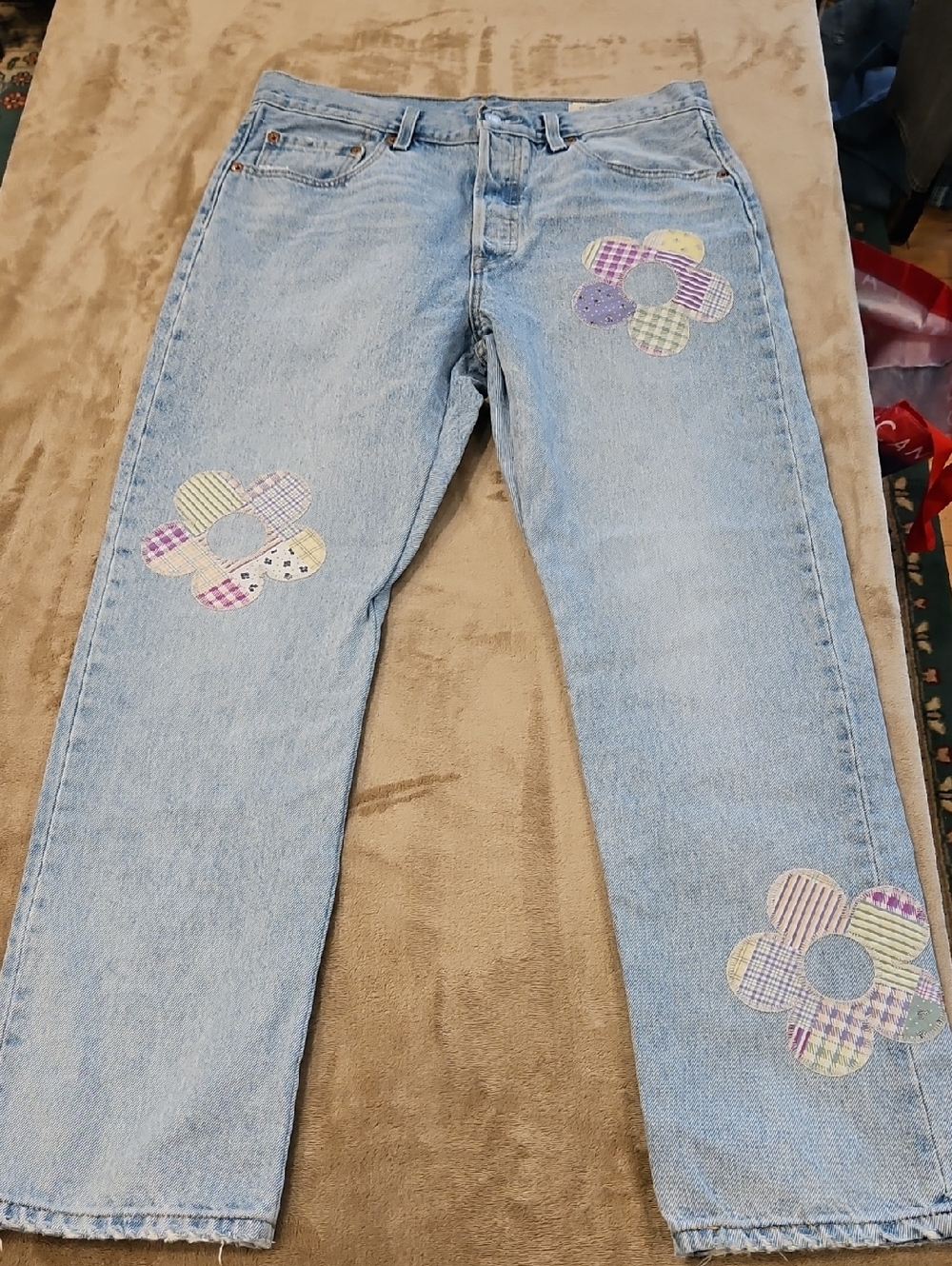 Levi's 501 Original High Rise Straight Leg Jeans Limited Edition - Picture 2 of 13